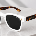 عینک زنانه moscot